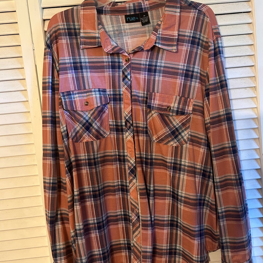 Rue21 Women's Plaid Button Down Shirt - Soft pink  and Blue